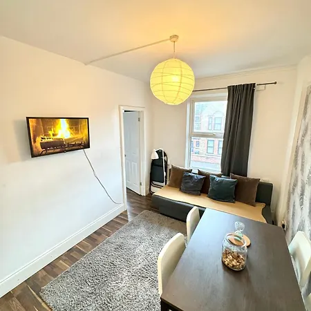 2 Bed Apt Sofa Bed Up To 6 Londra Esterno foto