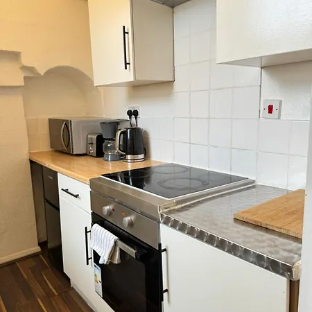 2 Bed Apt Sofa Bed Up To 6 Londra Esterno foto