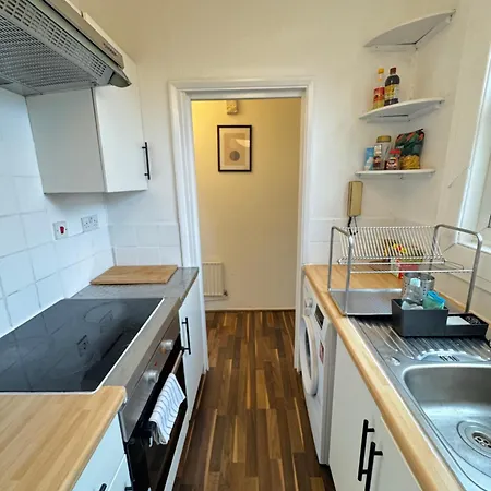 2 Bed Apt Sofa Bed Up To 6 Londra Esterno foto
