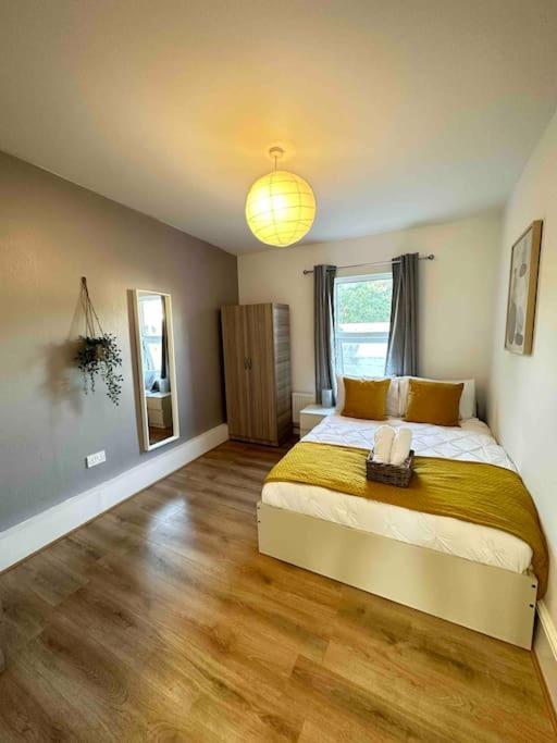 2 Bed Sofa Bed Up To 6 * Londra